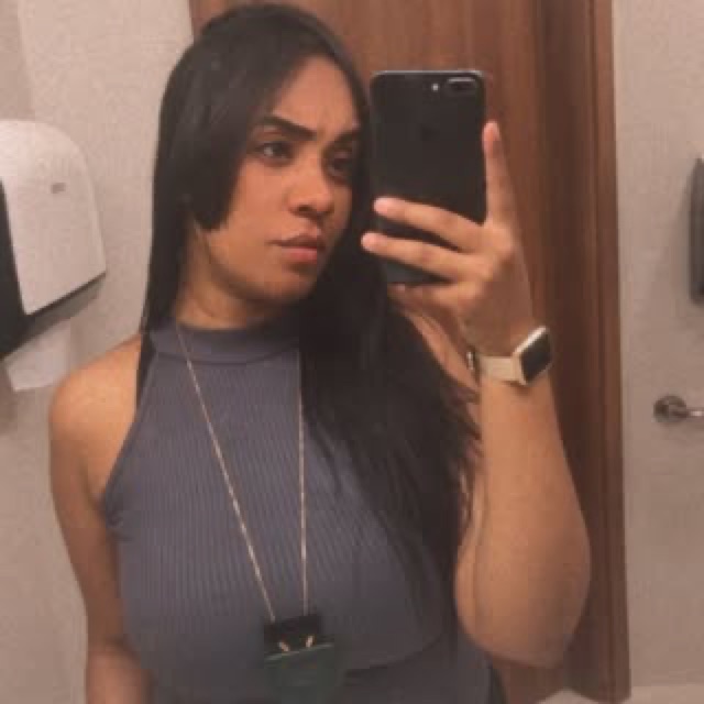Foto oficial de Aline Lima