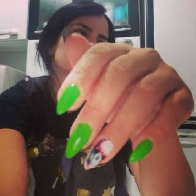Foto oficial de Carol Verdadeiro