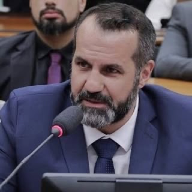 Foto oficial de Guto Schiavetto
