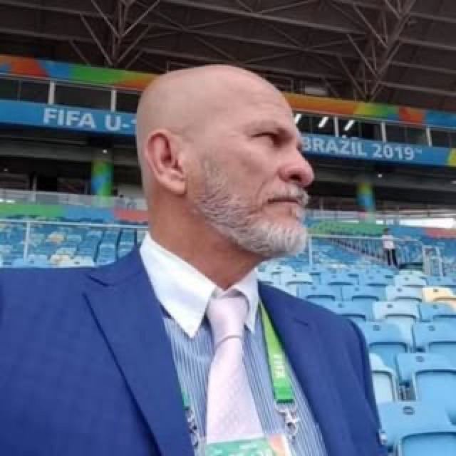 Foto oficial de Moisés Queiroz