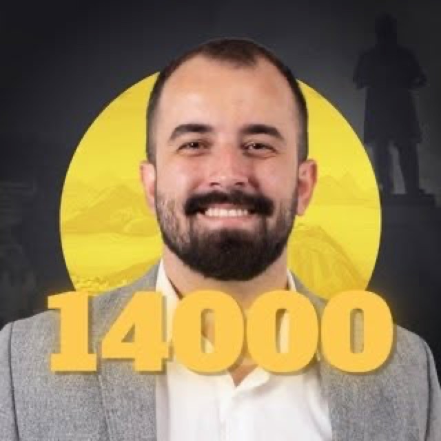 Foto oficial de Pedro Badaró no TSE