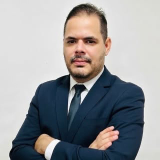 Foto oficial de Rui Saldanha no TSE