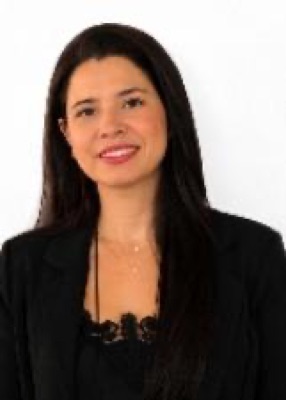 Foto oficial de Yrla Oliveira