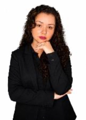 Foto oficial de Yasmin Sarraf