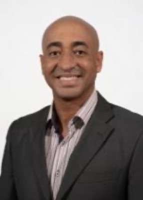 Foto oficial de Bombeiro Oliveira